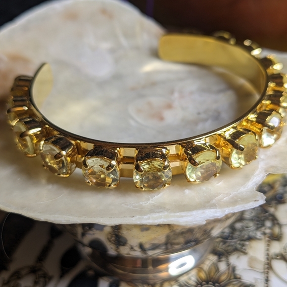 Genuine Lemon Citrine in Gold Plated Bracelet Cuff - Picture 4 of 4